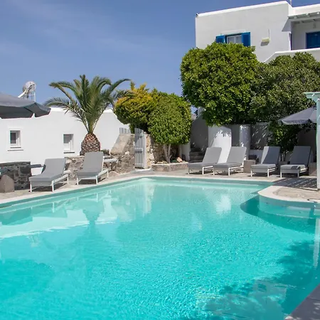 Hotel Manos Naousa (Paros)