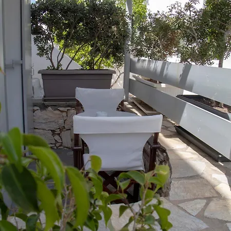 Hotel Manos 2*