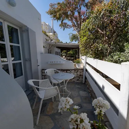 Manos Hotel Naoussa