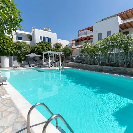 Hotel Manos Naousa (Paros)