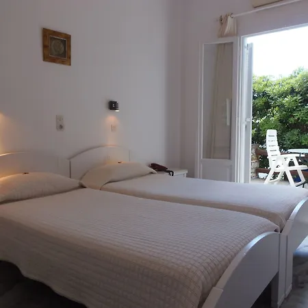 Manos Hotel Naoussa